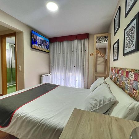 Hostal La Colmena Vicolozano Ngoại thất bức ảnh