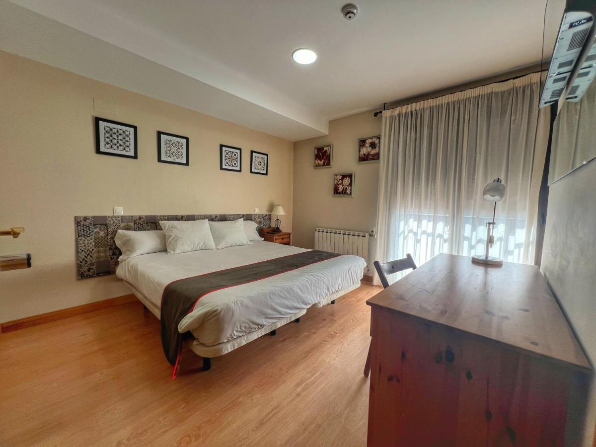 Hostal La Colmena Vicolozano Ngoại thất bức ảnh