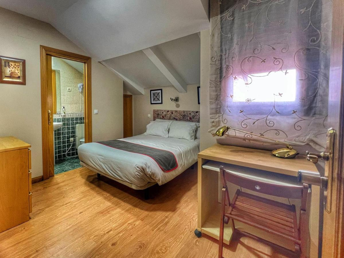 Hostal La Colmena Vicolozano Ngoại thất bức ảnh