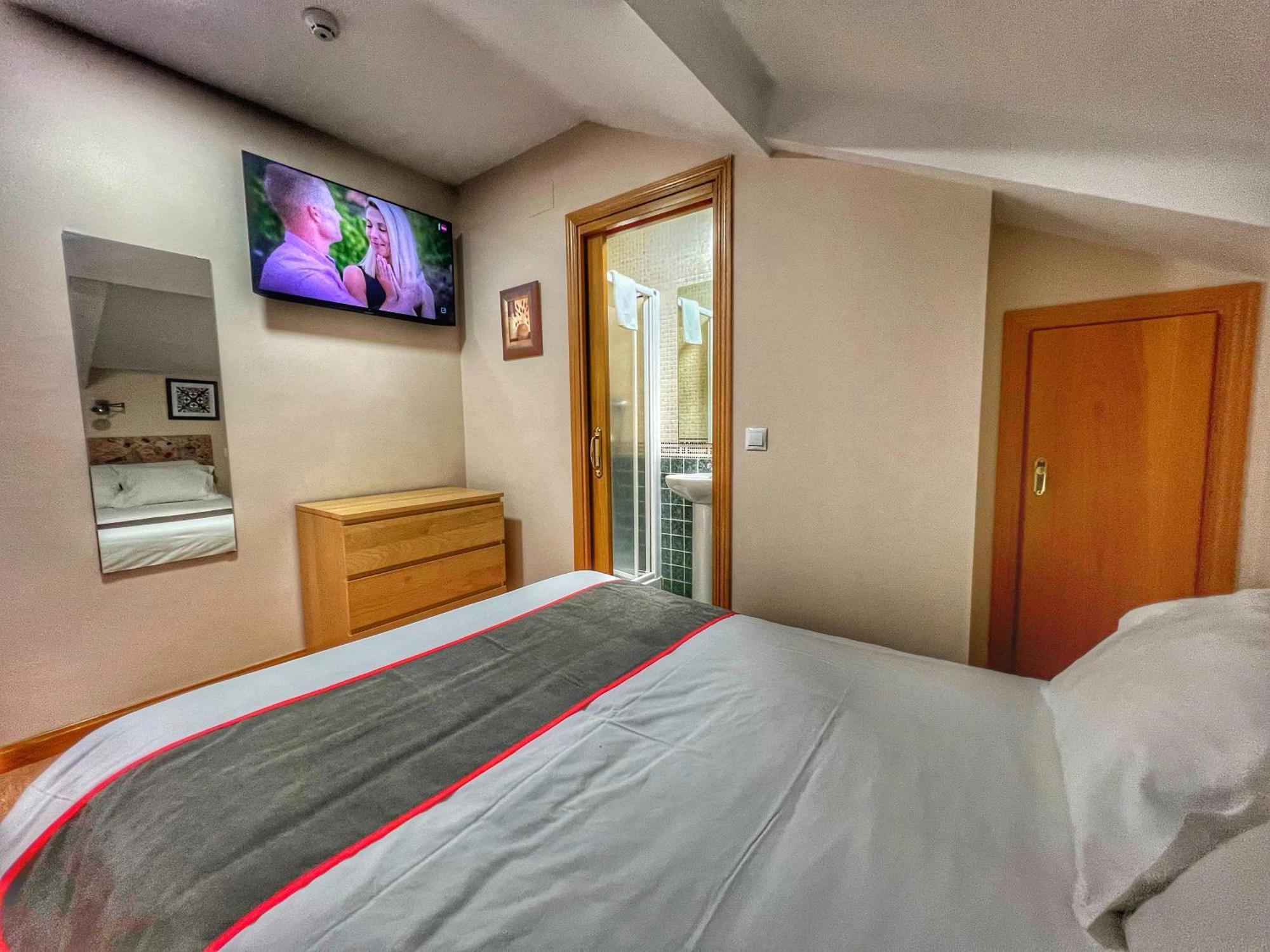 Hostal La Colmena Vicolozano Ngoại thất bức ảnh