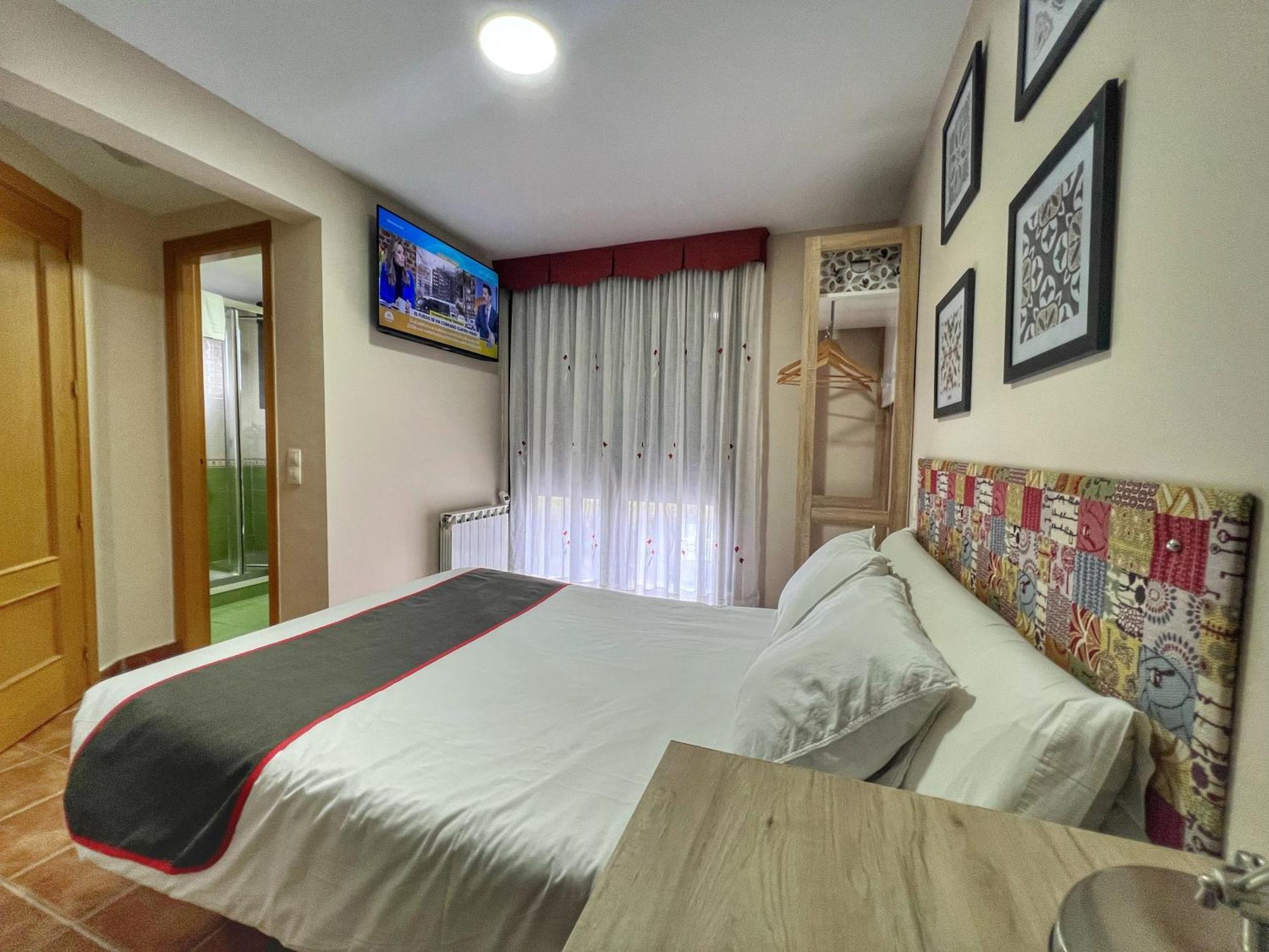 Hostal La Colmena Vicolozano Ngoại thất bức ảnh