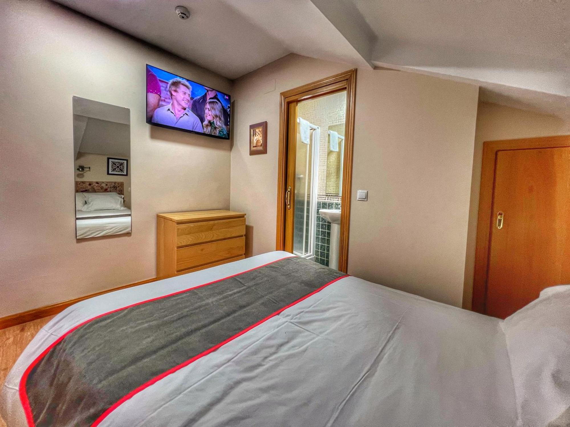 Hostal La Colmena Vicolozano Ngoại thất bức ảnh