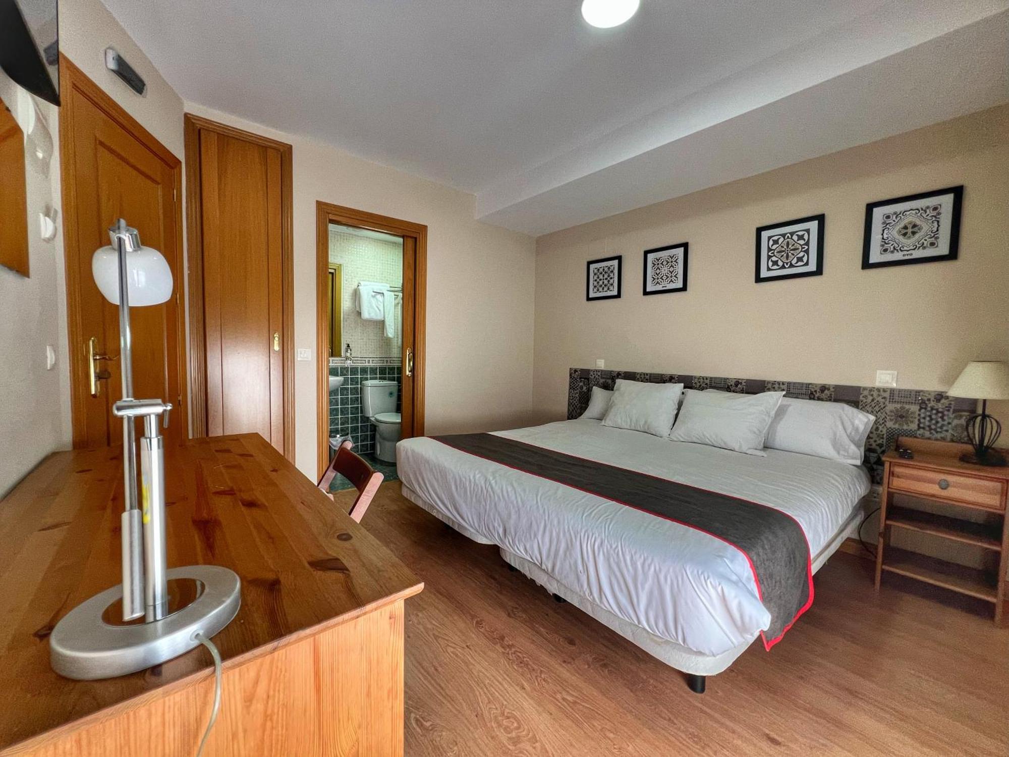 Hostal La Colmena Vicolozano Ngoại thất bức ảnh