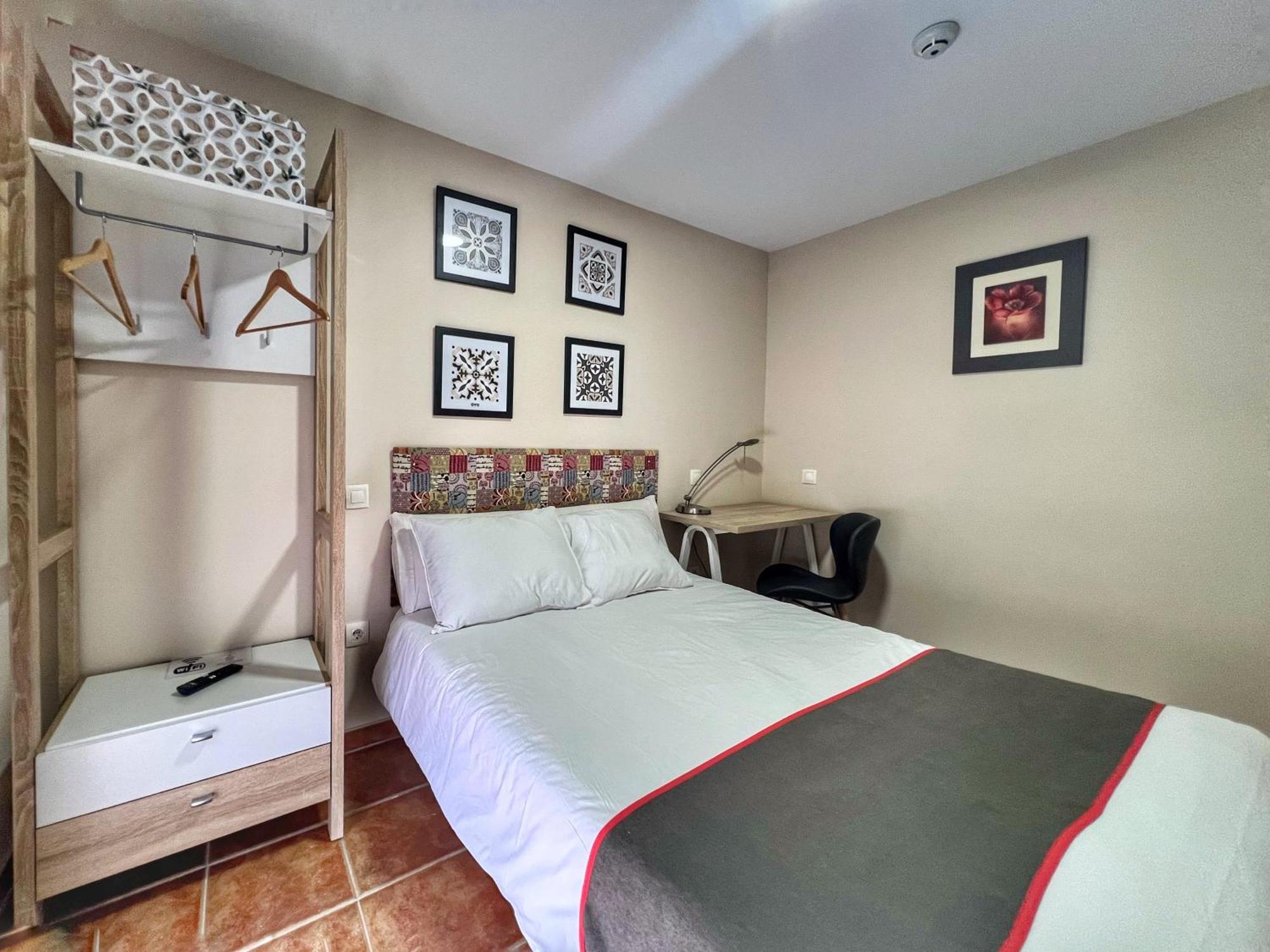 Hostal La Colmena Vicolozano Ngoại thất bức ảnh