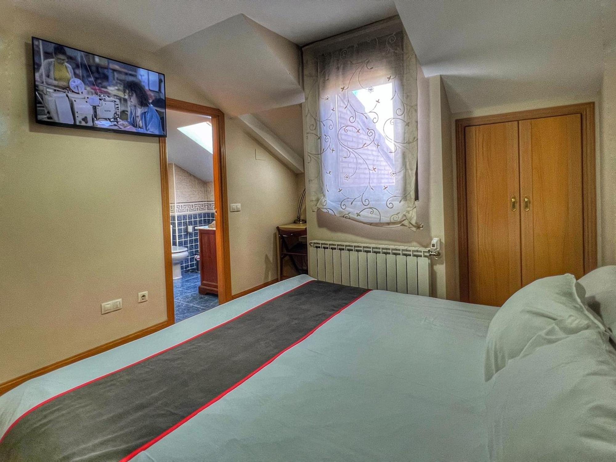 Hostal La Colmena Vicolozano Ngoại thất bức ảnh